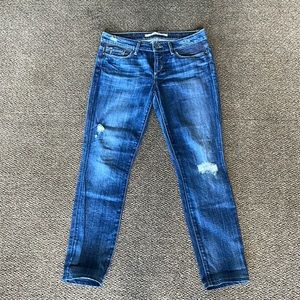Joe’s Jeans 28
